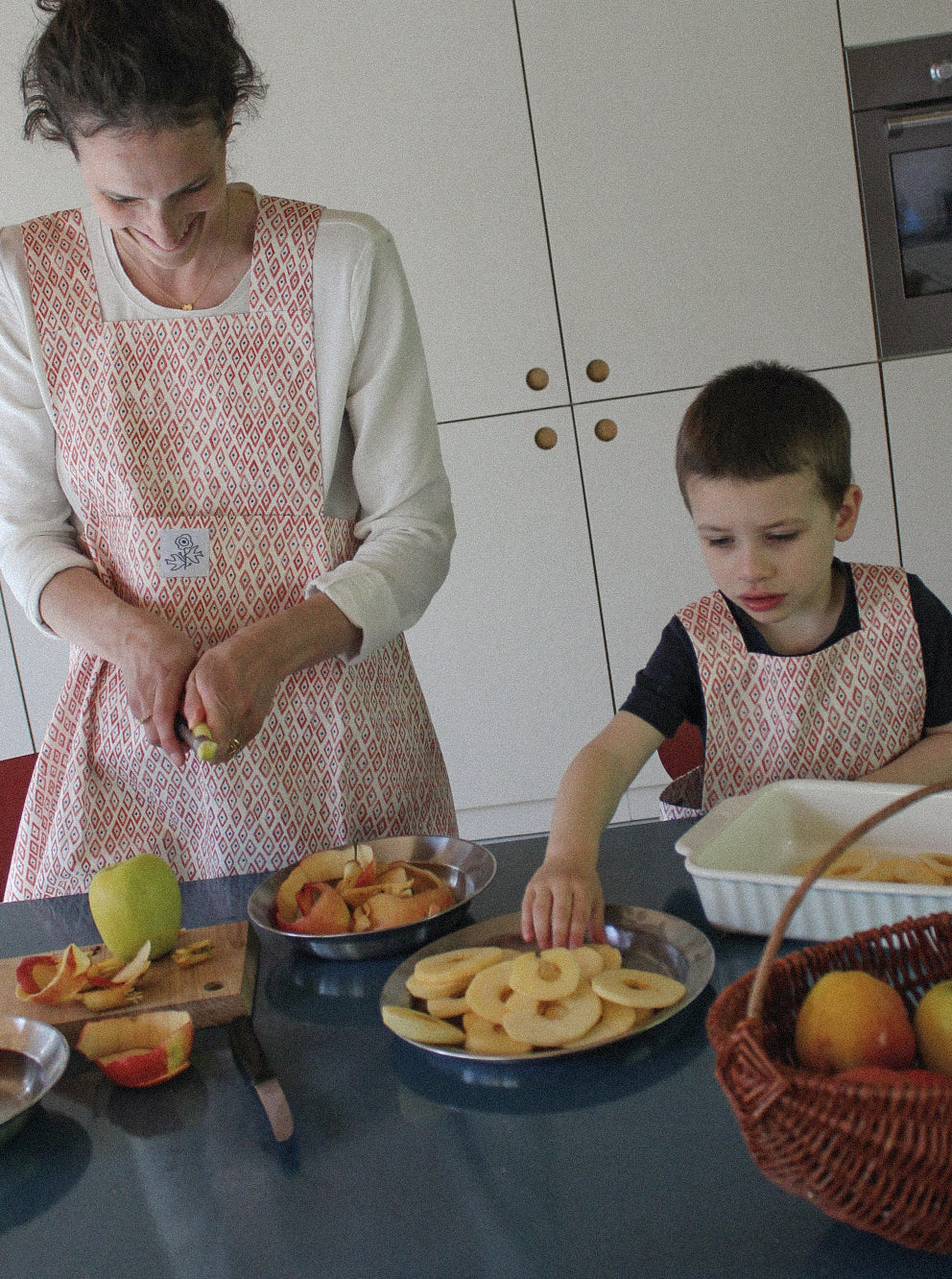 MATCHY APRON SET | Semini print